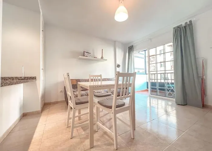 Quiet Sunviet Stay, Pool & Morning Sun Balcony Cs021 Apartman