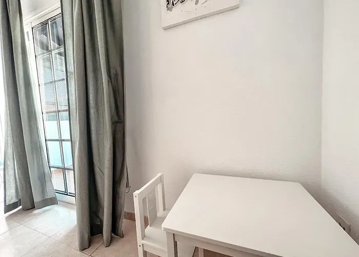 Quiet Sunviet Stay, Pool & Morning Sun Balcony Cs021 Callao Salvaje