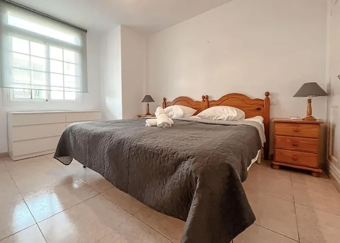 Quiet Sunviet Stay, Pool & Morning Sun Balcony Cs021 *